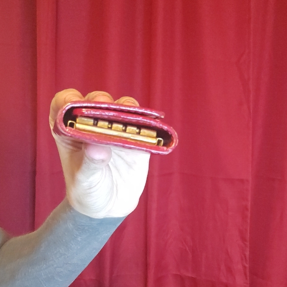 Louis Vuitton Shiny Monogram Red Key Holder Wallet - Picture 6 of 8